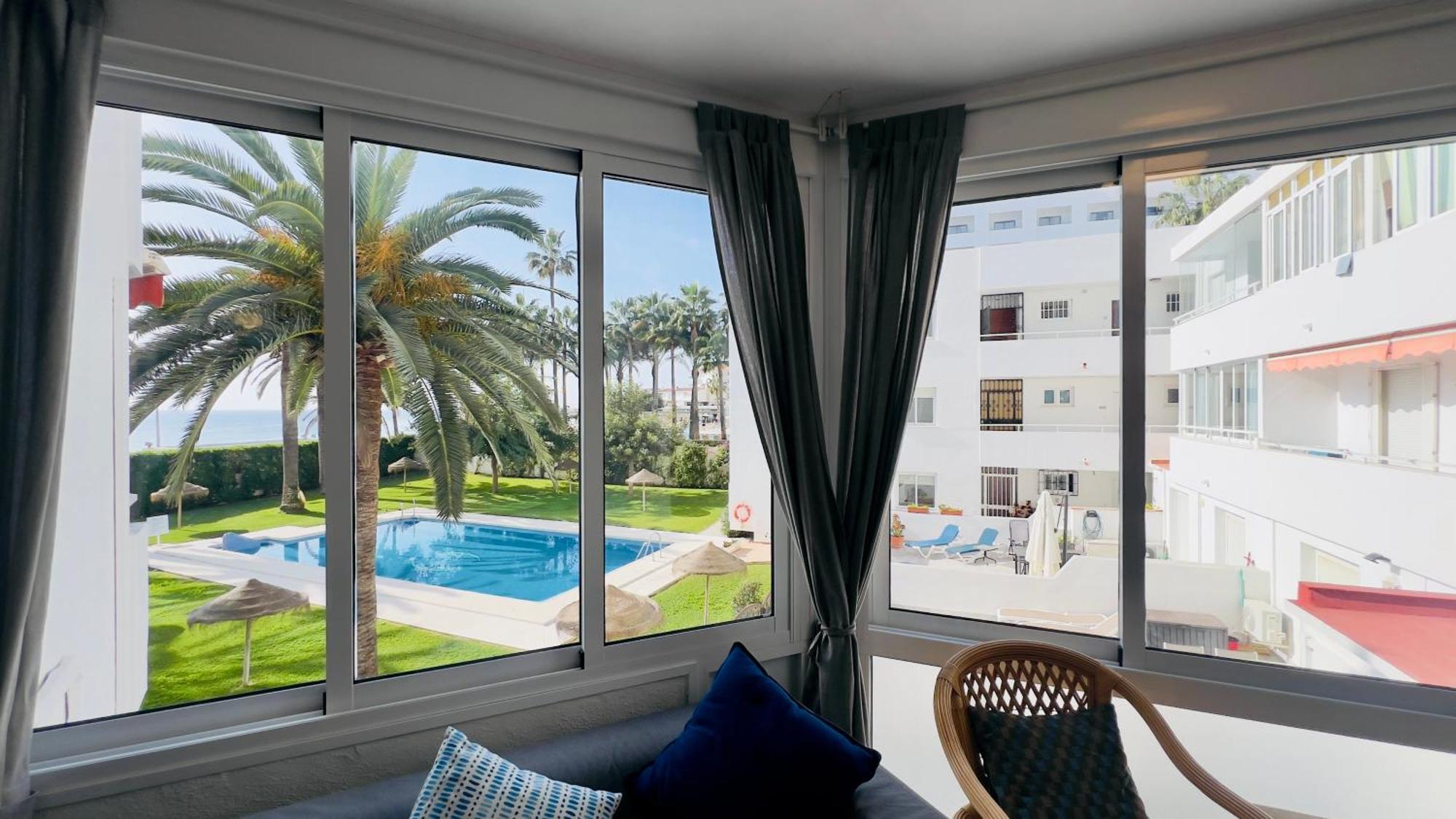 Torresol Sea View Apartment Nerja Bagian luar foto